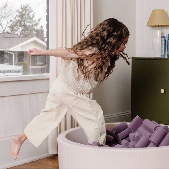 Other - Purple Foam Pit with Daisy Foams for Kids